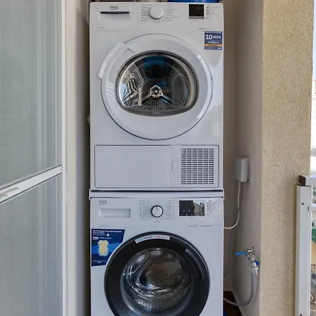 Lejlighed Modern 3br Close To Sliema's Promenade By 360 Estates