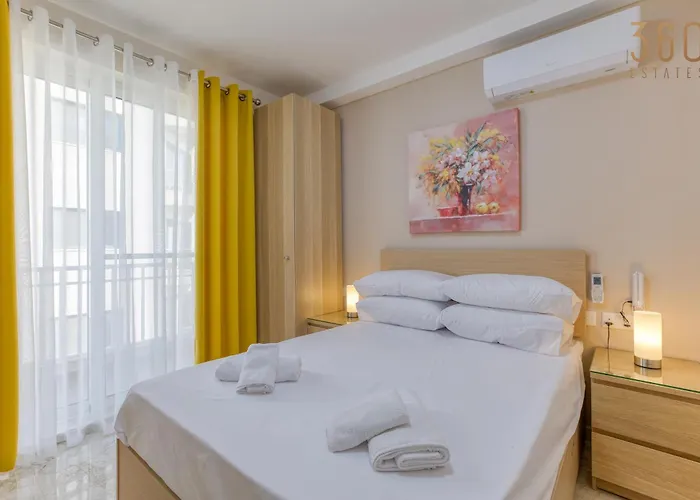 Modern 3br Close To Sliema's Promenade By 360 Estates *