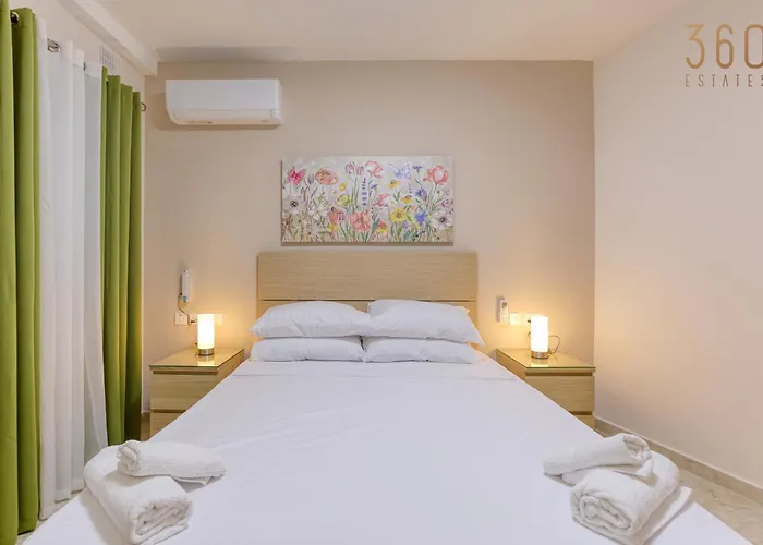 Modern 3br Close To Sliema's Promenade By 360 Estates 아파트 슬리에마