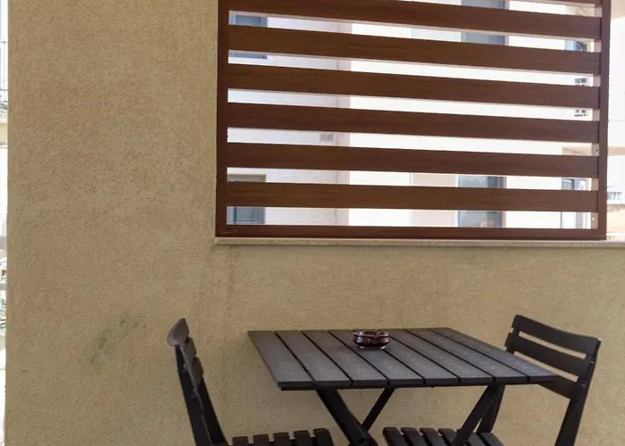 Modern 3br Close To Sliema's Promenade By 360 Estates *