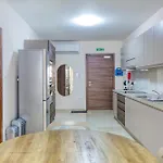 Modern 3br Close To Sliema's Promenade By 360 Estates * Sliema