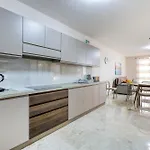 Modern 3br Close To Sliema's Promenade By 360 Estates * Sliema