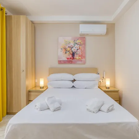 Modern 3br Close To Sliema's Promenade By 360 Estates شقة *