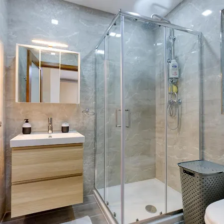 شقة Modern 3br Close To Sliema's Promenade By 360 Estates